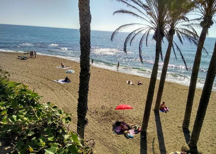 Lomas De Mena *